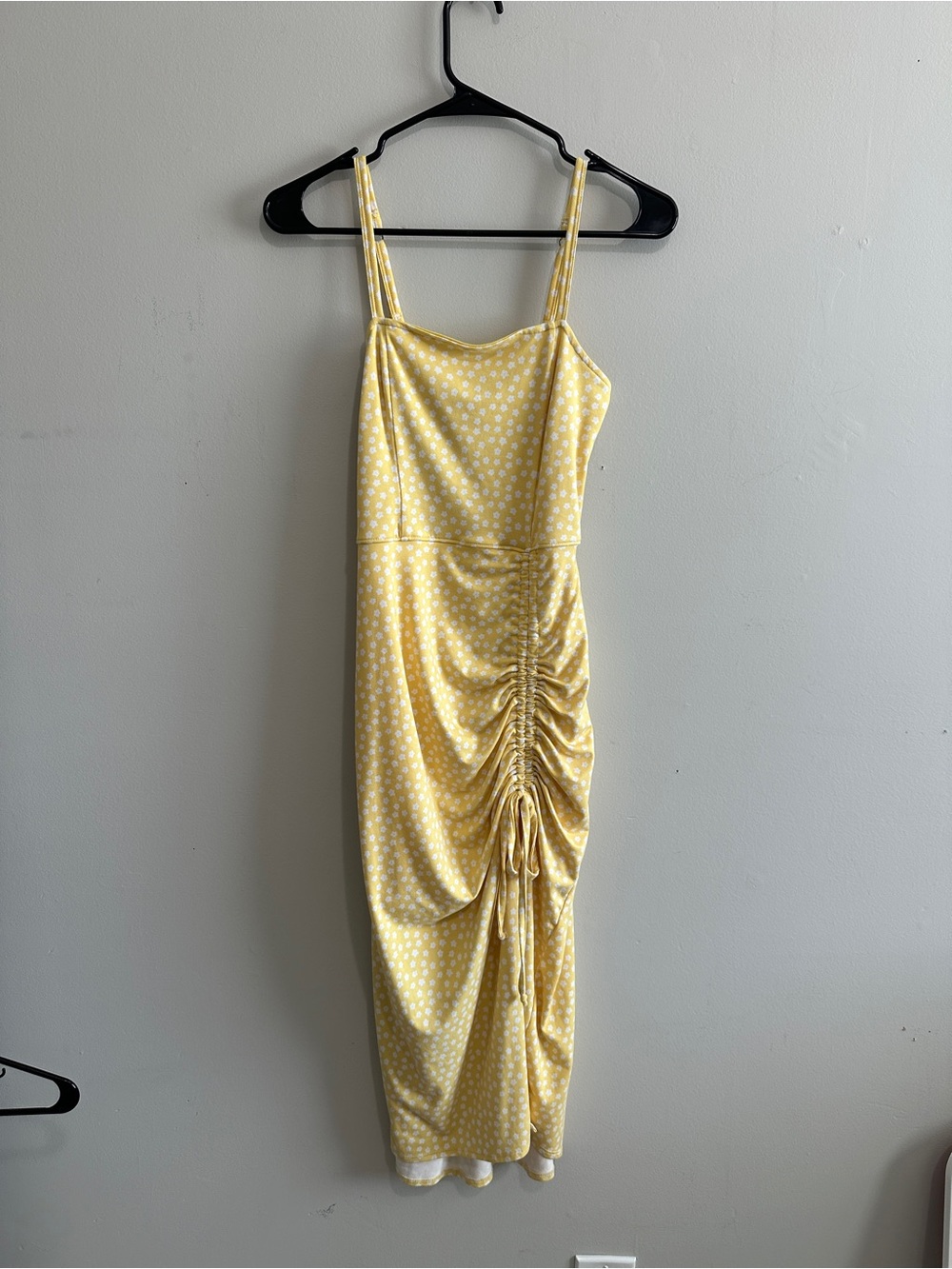 Hollister Yellow Floral Ruched Spaghetti-Strap Midi Dress